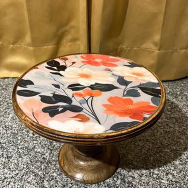 Coral Bloom Cake Stand